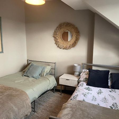 Perfect For Large Groups, Sleeps 15 Close To City Centre Шеффілд Екстер'єр фото