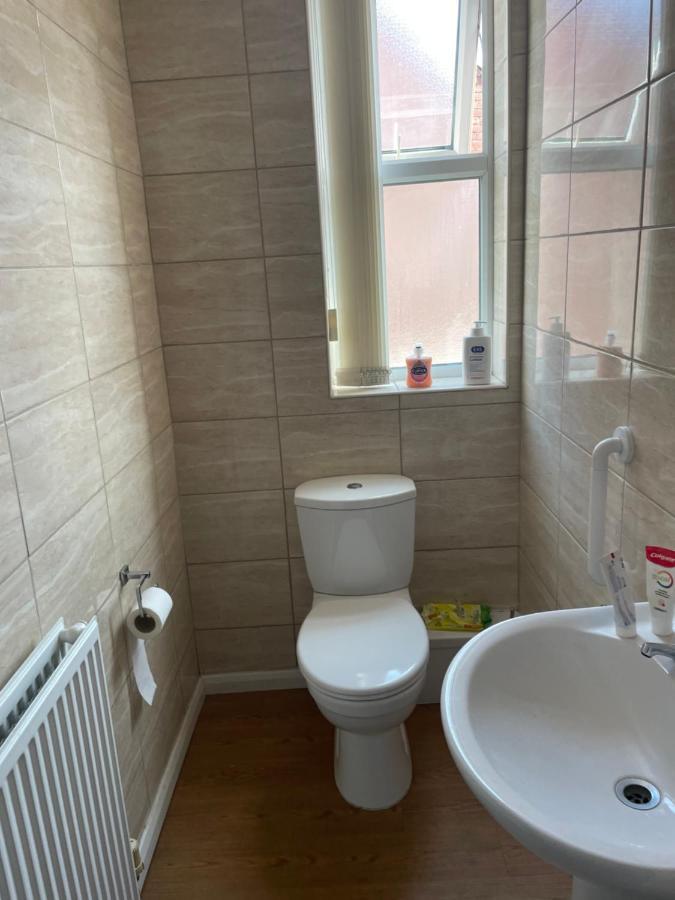 Perfect For Large Groups, Sleeps 15 Close To City Centre Шеффілд Екстер'єр фото